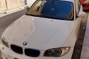 BMW  Serie 118d Futura 3 porte bianca 2010