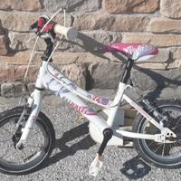 Bicicletta bimbo con pedali 