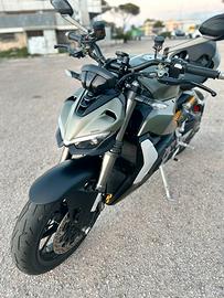 Ducati streetfighter v2 955 Verde