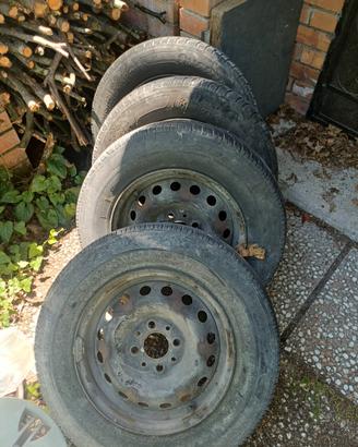 cerchi e gomme da 13 fiat