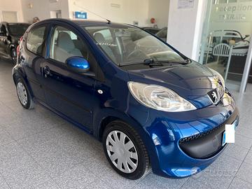 Peugeot 107 5p 1.0 70cv Urban Move CLIMA/RADIO PER