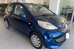 Peugeot 107 5p 1.0 70cv Urban Move CLIMA/RADIO PER