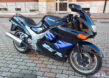 Kawasaki ZZR-1100