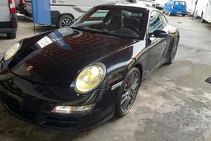 PORSCHE 911 carrera 4S