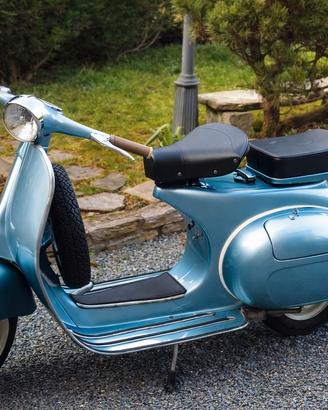 Vespa d'epoca restaurata 150 cc
