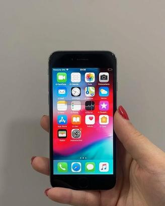 Apple iPhone 6 silver 64 GB - 6780