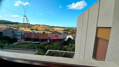 Villetta con TERRAZZA e VISTA MARE