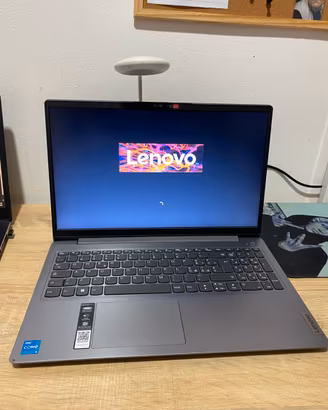Lenovo IdeaPad 3 15” (12^a Gen) / 8 GB RAM