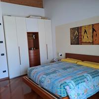 Camera da letto matrimoniale in ciliegio