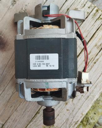 motore lavatrice Hotpoint Ariston aqualtis 