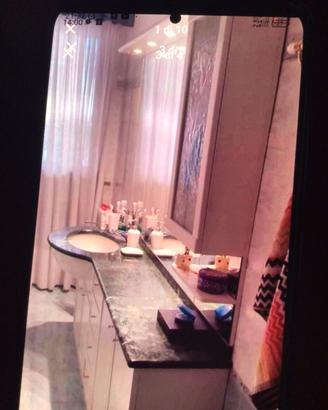 Bagno arredato foto allegate disponibile 7 gg