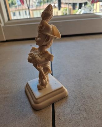 Statua Carabiniere GUS