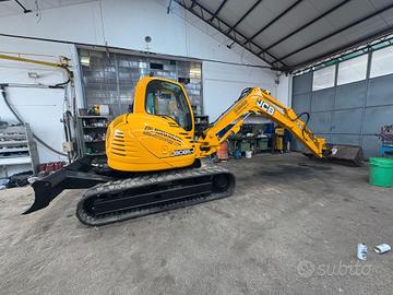 2010 ESCAVATORE JCB 8085 3 benne attacco rapido, s