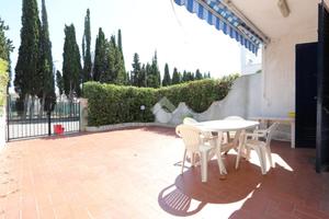 VILLA A SCHIERA A MARTINSICURO