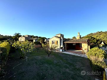 VILLA SINGOLA A CASTIADAS