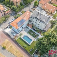 Villa o villino Monza [Cod. rif 3246437VRG]