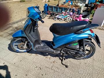 piaggio liberty 50 4t 
