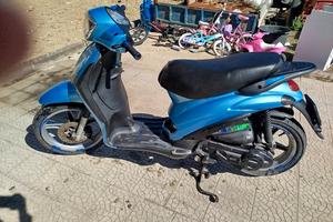 piaggio liberty 50 4t 