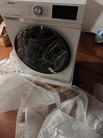 lavatrice Hisense 10kg nuova non funzionante 