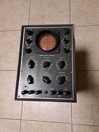 Oscilloscopio Radio scuola italiana.