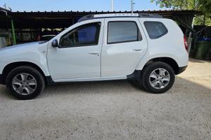DACIA DUSTER 4X4 DIESEL  