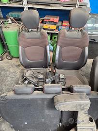Interno Renault Captur 2017