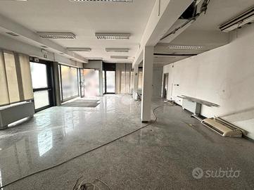 NEGOZIO A MASERÀ DI PADOVA
