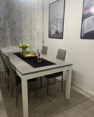 Tavolo da pranzo in legno 175x95 cm+4sedie omaggio