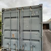 Container