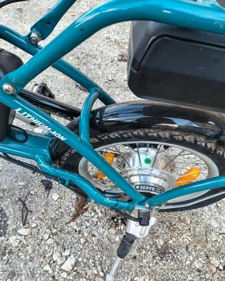 bici a batteria Makita 