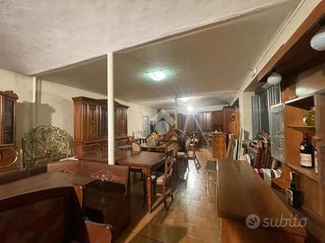 BOX A LANZO TORINESE