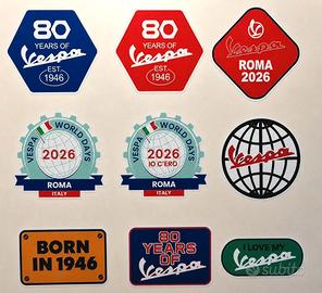 9 adesivi 80° della Vespa e Vespa World Days 2026
