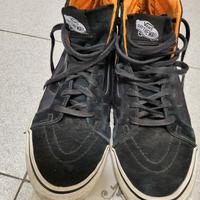 Vans scarpe nere  pelle scamosciata suola gomma