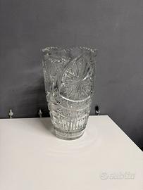 Vaso in cristallo molato pesante