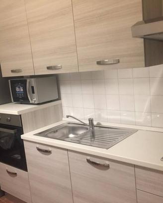 Stanza in appartamento di 20 m² a Rozzano