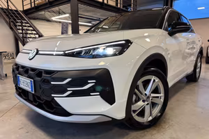 Volkswagen T-Roc 1.5 etsi Life 150cv DSG