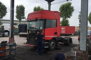 SCANIA 164-144 ricambi vari
