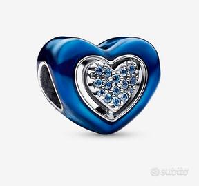 Charm pandora