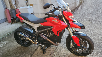 Ducati Hypermotard Hyperstrada 821 2014