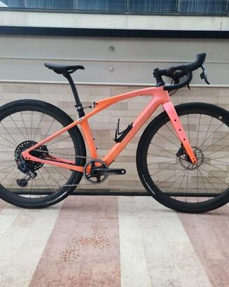 SPECIALIZED DIVERGE STR