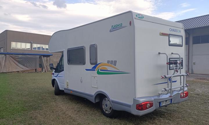 Camper Mansardato Chausson Flash S3