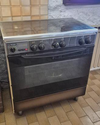 Cucina 5 fuochi + forno