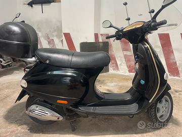 Vespa 125 ET4 del 2000 ( epoca)