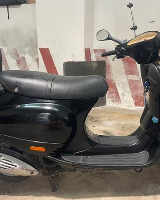 Vespa 125 ET4 del 1999 ( epoca)