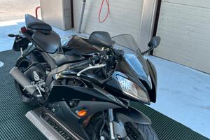 Yamaha R6 2011