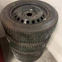 Ruote complete nissan