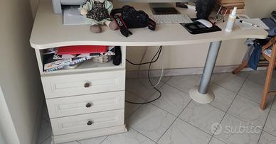 SCRITTOIO CON CASSETTIERA SX 