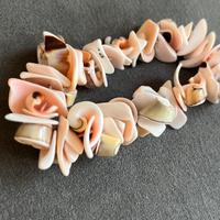 Bracciale di conchiglie