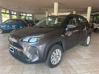 TOYOTA Yaris Cross 1.5 Hybrid 5p. E-CVT Active