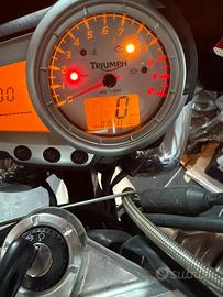 Triumph Speed triple 1050